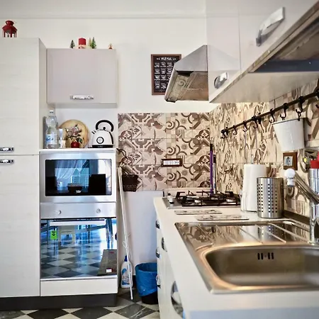 Apartment Panoramica Dimora San Donato Genoa